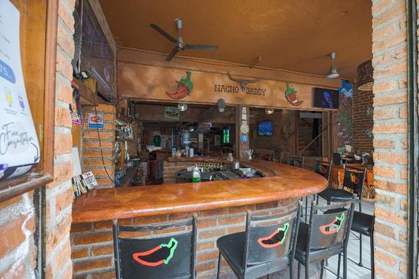 Foto de inmueble en Basilio Badillo #287, Col. Emiliano Zapata C.P. 48380, Puerto Vallarta