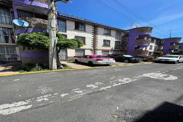 Foto de inmueble en BATALLA ACAPONETA, Col. Álvaro Obregón C.P. 09230, Iztapalapa