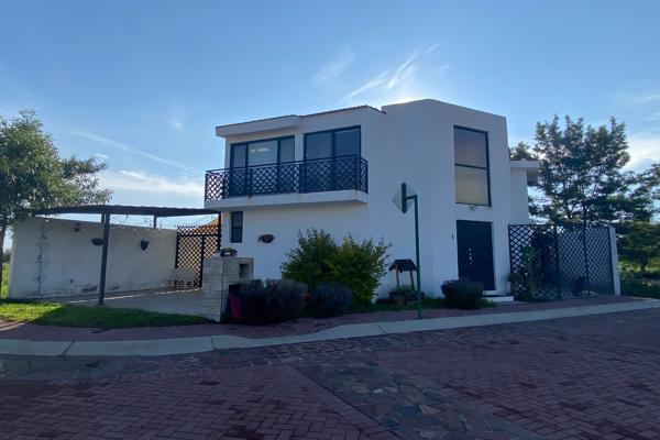 Foto de inmueble en LAUREL 1 #22, Col. Ciudad Maderas C.P. 47539, Lagos de Moreno