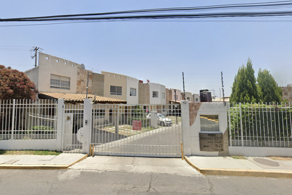 Foto de inmueble en Avenida 5 de Mayo 3030 #s/n, Col. Cholula C.P. 72760, San Pedro Cholula