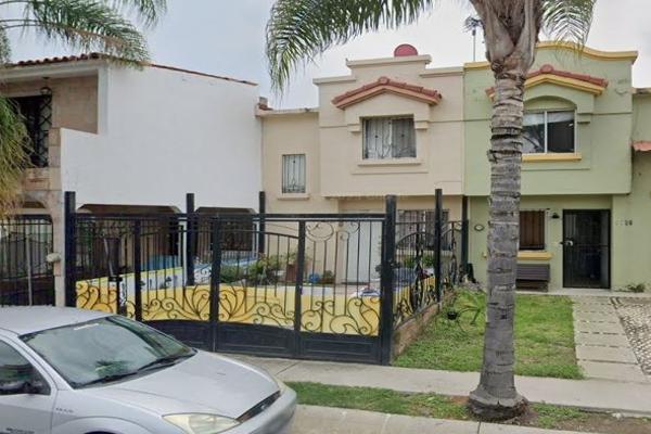 Foto de inmueble en Calle Rio Agua Naval, Col. Urbi Villa del Río C.P. 45410, Tonalá