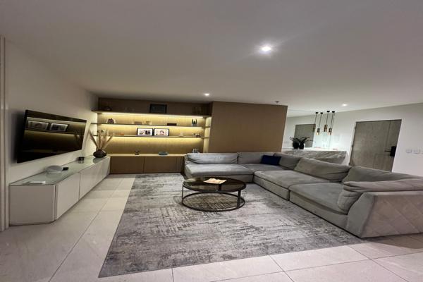 Foto de inmueble en Miguel Hidalgo y Costilla #2404, Col. Obispado C.P. 64060, Monterrey
