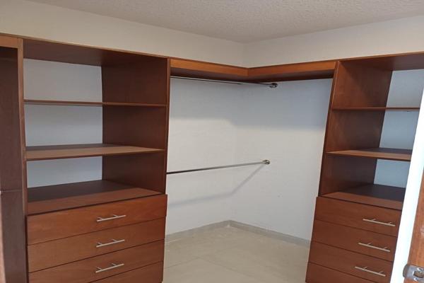 Foto de inmueble en De Los Cuervos #s/n, Col. Cacalomacán C.P. 50265, Toluca