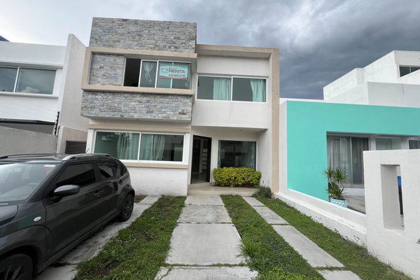 Foto de inmueble en Begoña, Col. Residencial el Refugio C.P. 76146, Querétaro