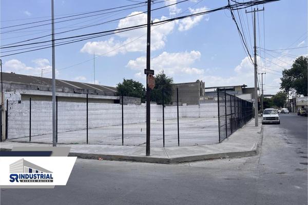 Foto de inmueble en  , Col. Bella Vista C.P. 64410, Monterrey