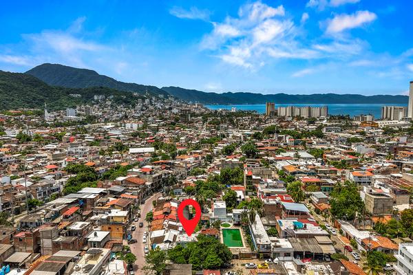 Foto de inmueble en Benemérito de las Americas, Col. La Vena C.P. 48320, Puerto Vallarta