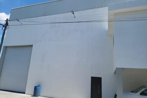 Foto de inmueble en Benito Juarez, Col. Los Altos C.P. 66052, General Escobedo