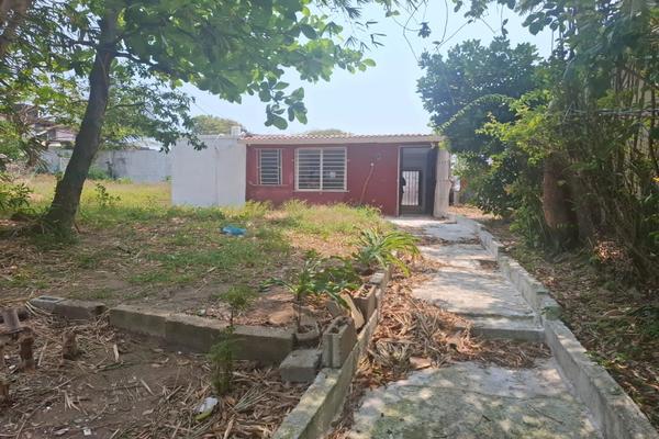 Foto de inmueble en  , Col. Benito Juárez Norte C.P. 96576, Coatzacoalcos