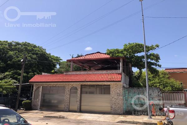 Foto de inmueble en  , Col. Benito Juárez Norte C.P. 96576, Coatzacoalcos
