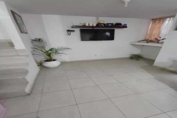 Foto de inmueble en Benjamín Robles, Col. El Xolache II C.P. 56170, Texcoco