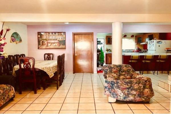 Foto de inmueble en Bernabe Godoy, Col. Insurgentes 1a Secc C.P. 44820, Guadalajara