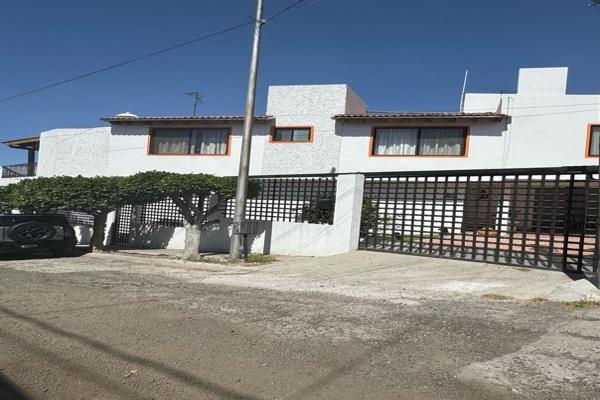 Foto de inmueble en ASEQUIA 61 EL BATAN CORREGIDORA #61, Col. El Batan C.P. 76902, Corregidora