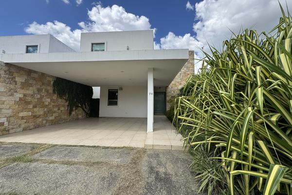 Foto de inmueble en , Col. Bicentenario C.P. 86340, Comalcalco