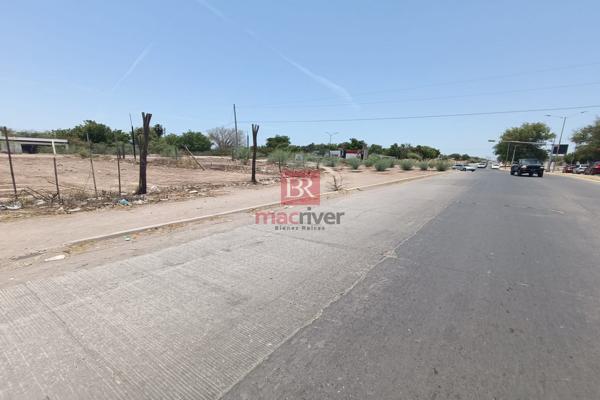 Foto de inmueble en Blvd. Canuto Ibarra 1945, Col. Los Virreyes C.P. 81278, Ahome