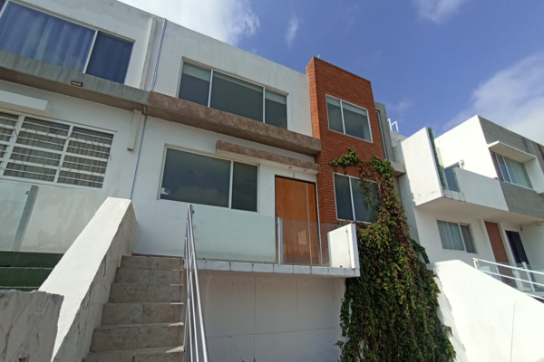 Foto de inmueble en Blvd Esmeralda 6, Punta Esmeralda, Corregidora, Querétaro, C.P. 76906, Col. El Molinito C.P. 76906, Corregidora