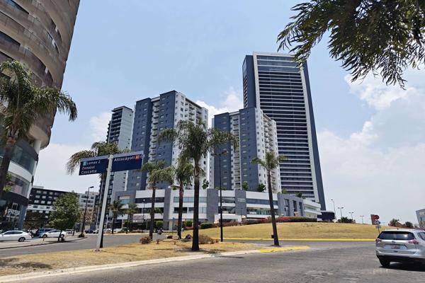Foto de inmueble en Blvd. Europa 17, Lomas de Angelópolis, 72830 Heroica Puebla de Zaragoza, Pue., Col. Valle Real C.P. 72830, San Andrés Cholula