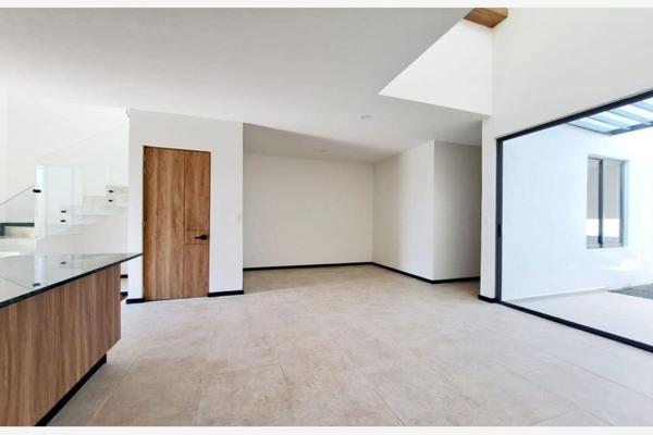 Foto de inmueble en bonterra, Col. Montaña Monarca I C.P. 58350, Morelia