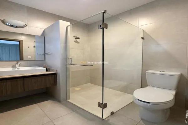 Foto de inmueble en  , Col. Bosque Monarca C.P. 58350, Morelia