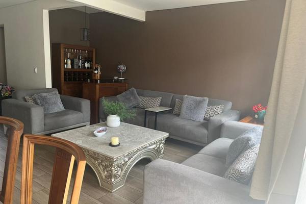 Foto de inmueble en  , Col. Bosque Real C.P. 52774, Huixquilucan