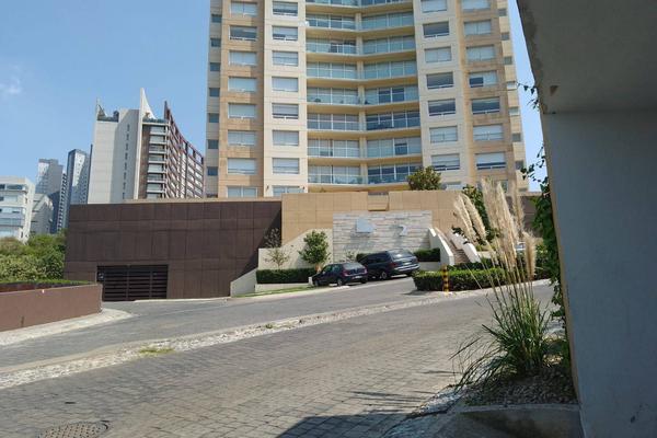 Foto de inmueble en  , Col. Bosque Real C.P. 52774, Huixquilucan