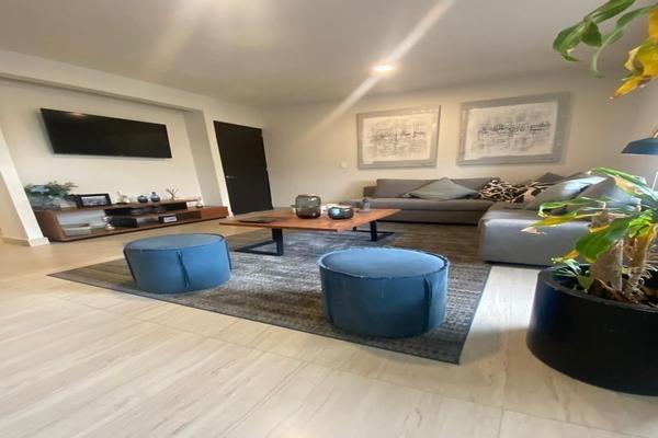 Foto de inmueble en  , Col. Bosque Real C.P. 52774, Huixquilucan