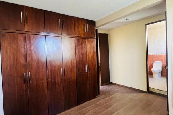 Foto de inmueble en  , Col. Bosques de Colón C.P. 50180, Toluca