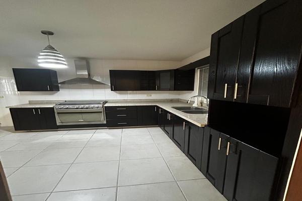 Foto de inmueble en BOSQUES DE LAS CUMBRES, Col. Bosques de las Cumbres C.P. 64619, Monterrey