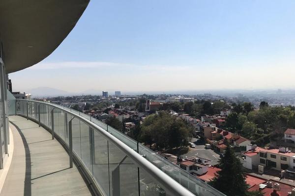 Foto de inmueble en Bosques de Lomas Verdes, Col. Lomas Verdes 1a Sección C.P. 53120, Naucalpan de Juárez