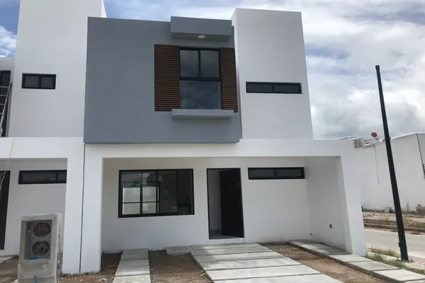 Foto de inmueble en  , Col. Bosques de San Juan C.P. 76803, San Juan del Río