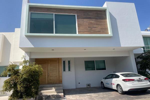 Foto de inmueble en  , Col. Bosques de Santa Anita C.P. 45645, Tlajomulco de Zúñiga