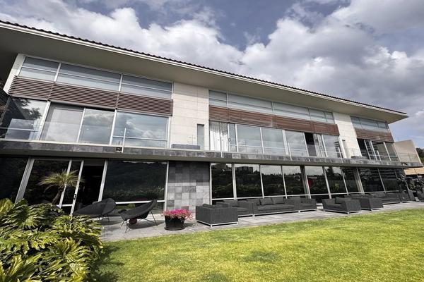 Foto de inmueble en Bosques de Santa Fe, Col. San Mateo Tlaltenango C.P. 05600, Cuajimalpa de Morelos