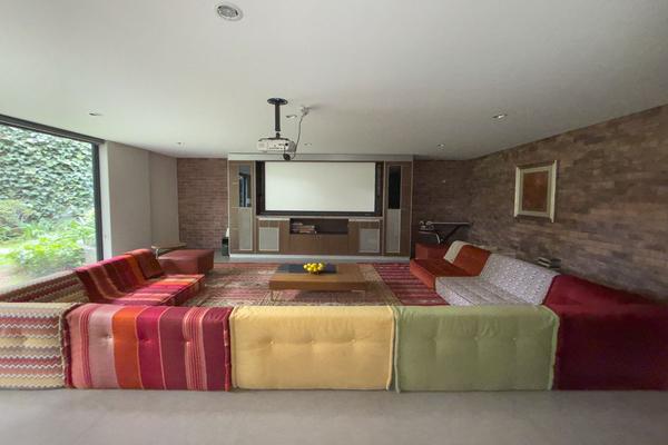 Foto de inmueble en BOSQUES, Col. La Herradura C.P. 52784, Huixquilucan