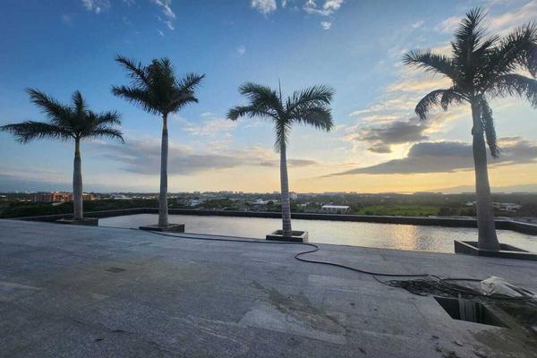 Foto de inmueble en BOULEVAR NUEVO VALLARTA, Col. Nuevo Vallarta C.P. 63735, Bahía de Banderas
