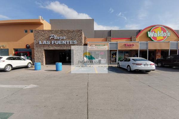 Foto de inmueble en Blvd. 10 de Mayo. #S.N, Col. Las Fuentes C.P. 81223, Ahome