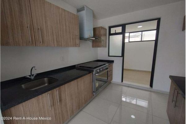Foto de inmueble en Blvd. 5 De Mayo #1, Col. San Mateo Tecoloapan C.P. 52920, Atizapán de Zaragoza