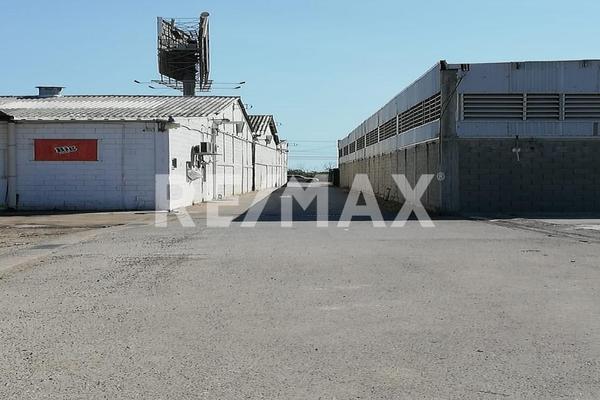 Foto de inmueble en Boulevard Adolfo López Mateo, Col. Universidad Poniente C.P. 89336, Tampico