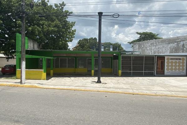 Foto de inmueble en Boulevard Adolfo López Mateos, Col. Solidaridad Nacional A C C.P. 86340, Comalcalco