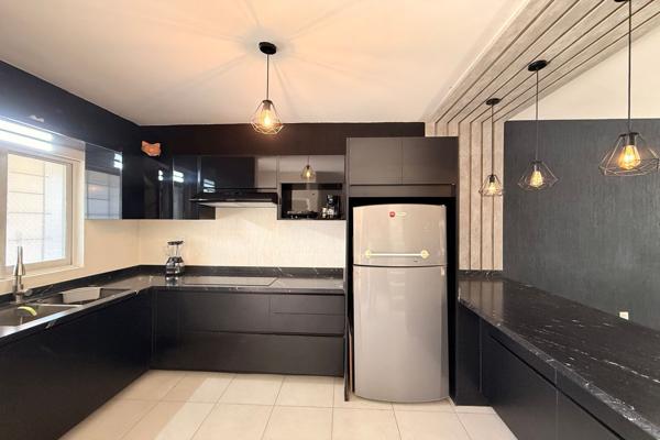 Foto de inmueble en Boulevard Alta California #1, Col. Residencial Alta California C.P. 45650, Tlajomulco de Zúñiga