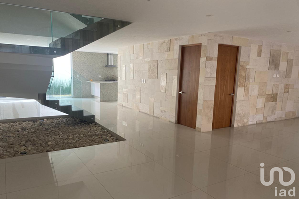 Foto de inmueble en Boulevard Asia #315, Col. Lomas de Angelópolis II C.P. 72830, San Andrés Cholula