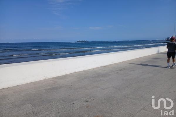 Foto de inmueble en blvd. avila camacho #2731, Col. Ignacio Zaragoza C.P. 91910, Veracruz