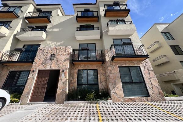 Foto de inmueble en Boulevard Bernardo QuintanaResidencial Misión Montejocondominio 5Torre 14, Col. Ciudad del Sol C.P. 76116, Querétaro