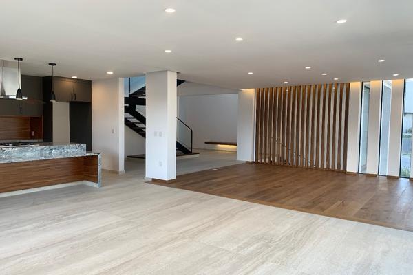 Foto de inmueble en BLVD. BOSQUE REAL, Col. Bosque Real C.P. 52774, Huixquilucan