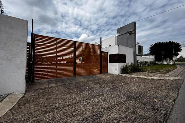 Foto de inmueble en Blvd. Bosques de Sta Anita, Col. Arboleda Bosques de Santa Anita C.P. 45645, Tlajomulco de Zúñiga
