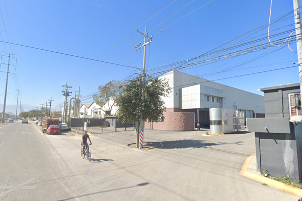 Foto de inmueble en Blvd. Carlos Salinas De Gortari, Col. Altabrisa Premier C.P. 66604, Apodaca