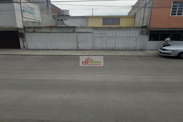Foto de inmueble en Boulevard Coacalco, Col. Villa de las Flores 1a Sección (Unidad Coacalco) C.P. 55710, Coacalco de Berriozábal