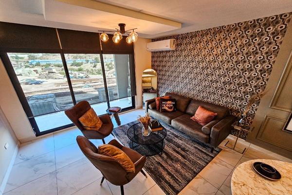 Foto de inmueble en Blvd Cuauhtemoc Sur, Col. Tejamen C.P. 22635, Tijuana