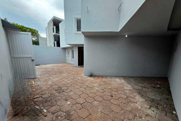 Foto de inmueble en Blvd de las Américas, Col. Lomas de Querétaro C.P. 76190, Querétaro