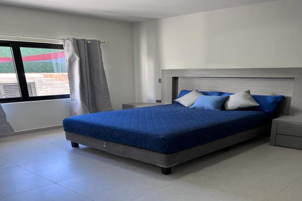 Foto de inmueble en Blvd. del Marlin, Col. Sábalo Country Club C.P. 82100, Mazatlán