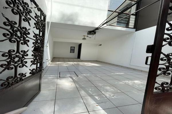 Foto de inmueble en Boulevard García de León, Col. Nueva Chapultepec C.P. 58280, Morelia