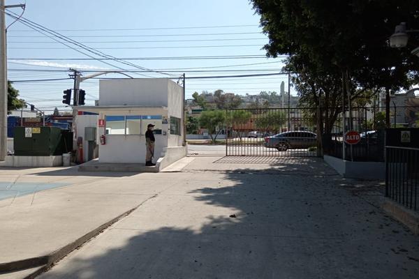 Foto de inmueble en Blvd. Gustavo Diaz Ordaz, Col. Benton C.P. 22115, Tijuana